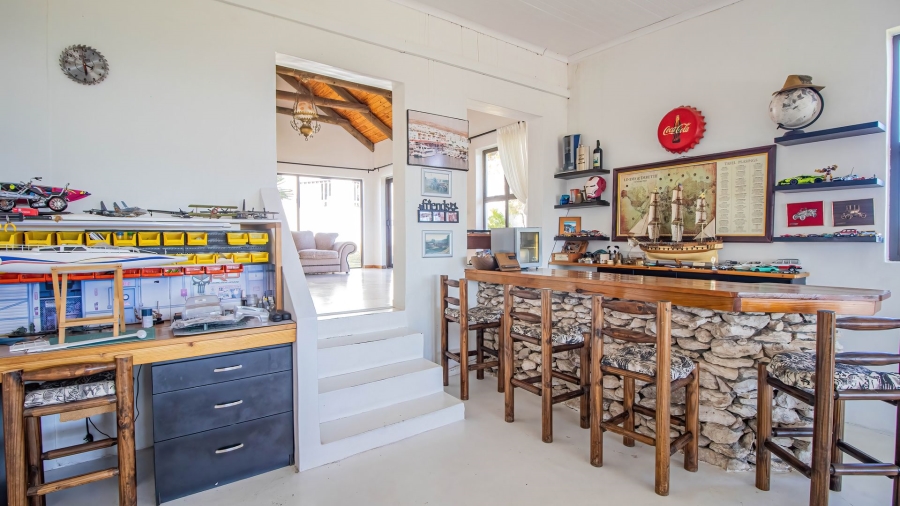5 Bedroom Property for Sale in Long Acres Country Estate Western Cape
